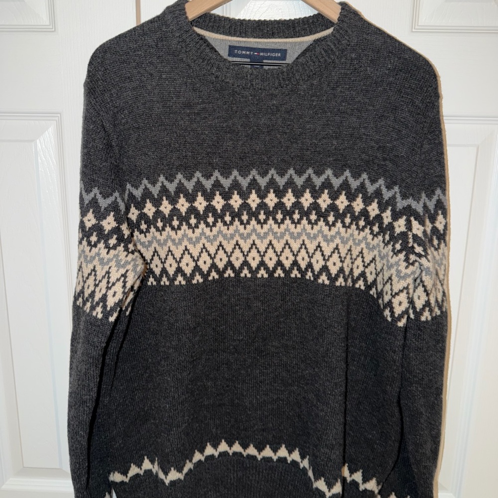 Tommy Hilfiger Men's Charcoal and Cream Alpine Luxury Blend Crewneck Sweater